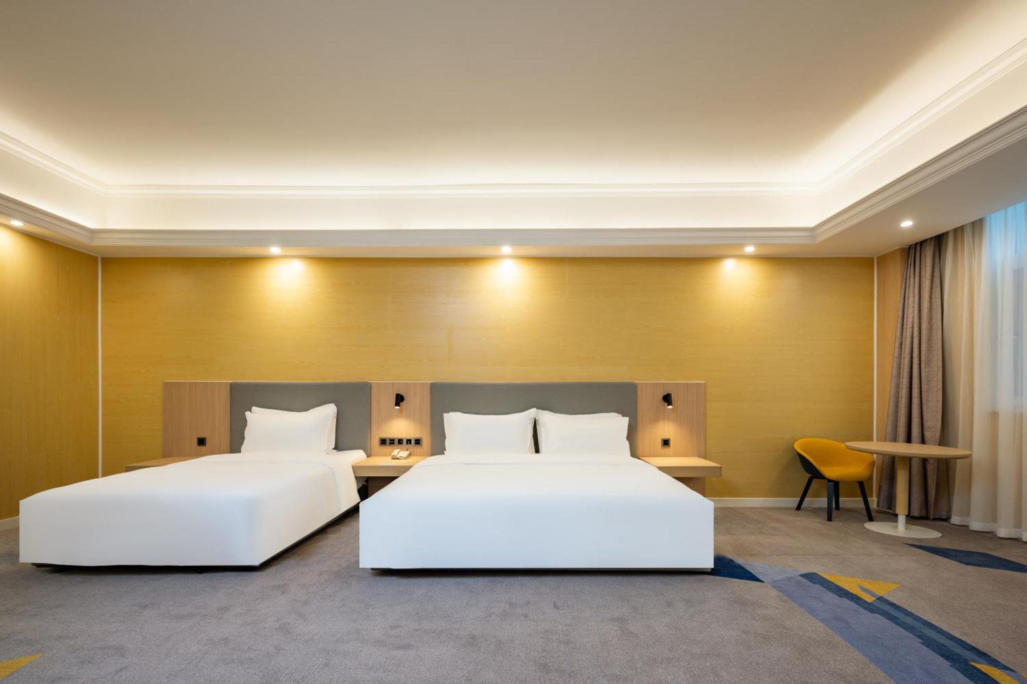 Holiday Inn Express Chengdu Tianfu Square By Ihg - Chunxi Road And Kuanzhai Alley المظهر الخارجي الصورة