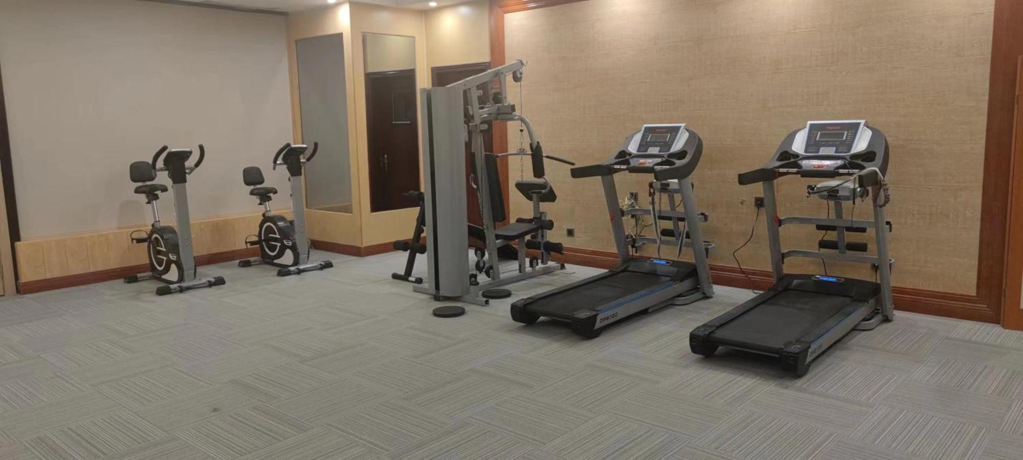 Holiday Inn Express Chengdu Tianfu Square By Ihg - Chunxi Road And Kuanzhai Alley المظهر الخارجي الصورة